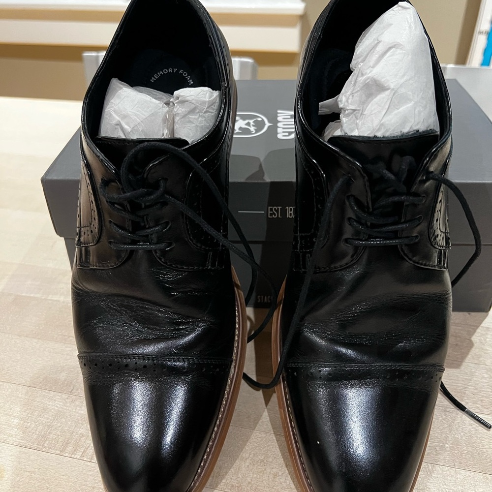 Stacy Adams, black dress shoes. Good condition from smoke free home.